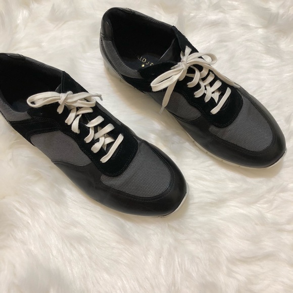 Donald J. Pliner Hanley King Sneakers - Picture 3 of 5